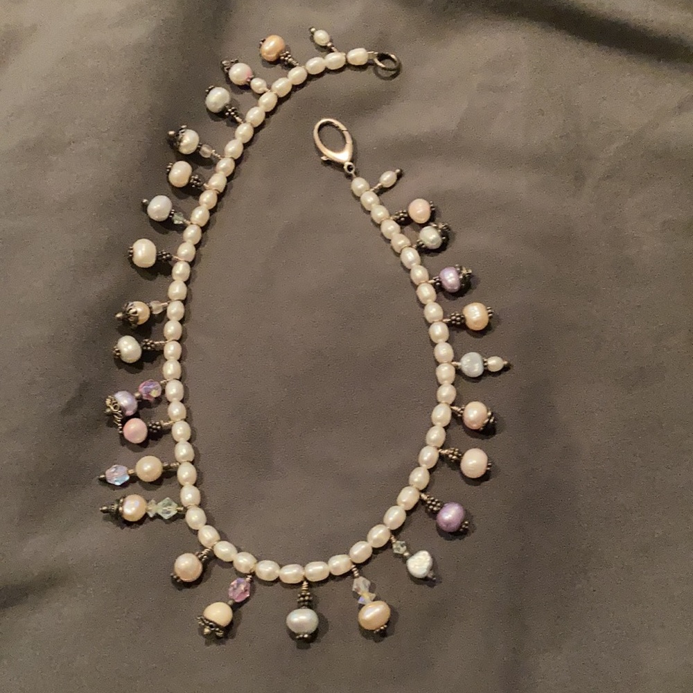 Ladies handmade freshwater Pearl necklace